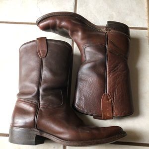 Wrangler leather women’s Sz 8 cowboy boots
